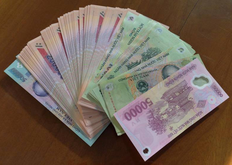Những thủ đoạn tiêu thụ tiền giả tại Việt Nam càng ngày càng tinh vi