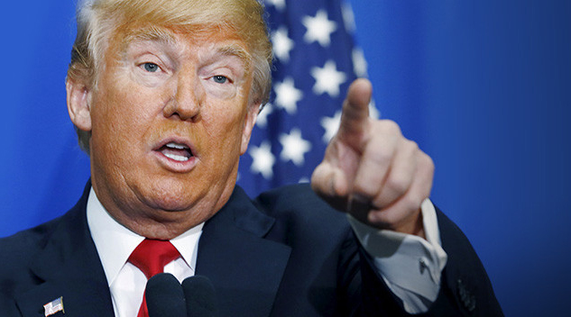 Tổng thống Donald Trump "ra lệnh" tiếp tục sản xuất dầu bất chấp giá đang giảm