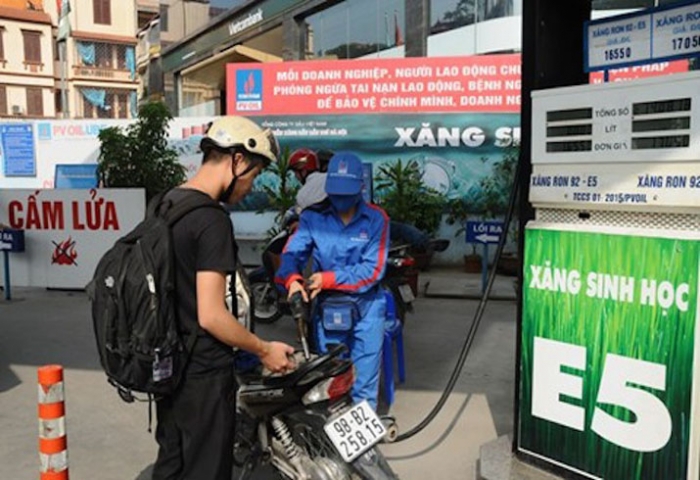 Bộ Công thương nói gì về việc doanh nghiệp để xuất không bán xăng E5 nữa?