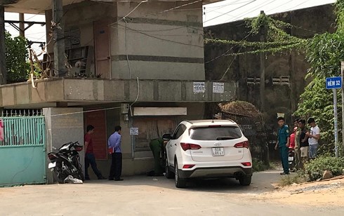 Nghi can cướp giật tử vong sau khi bị ô tô truy đuổi ở xa lộ Hà Nội