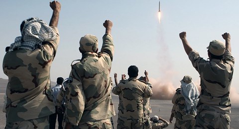 Mỹ%20sẽ%20mất%20tất%20cả%20nếu%20gây%20chiến%20với%20Iran.jpg