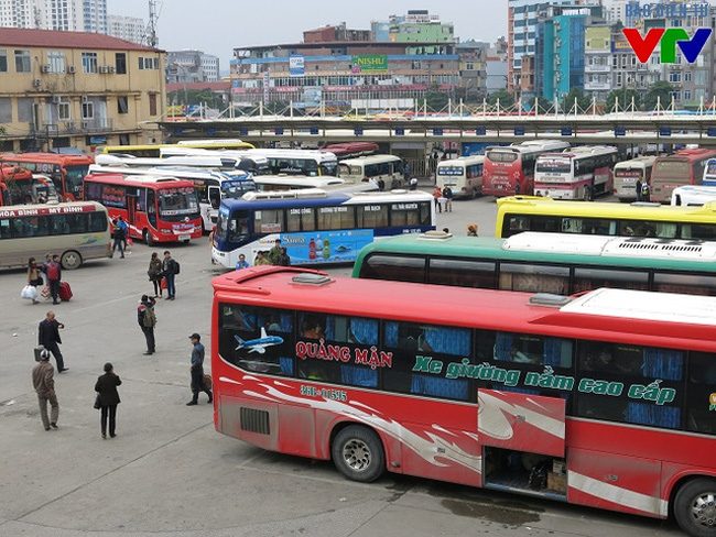 ha-noi-tang-cuong-110-luot-xe-dip-cuoi-nam-tai-ben-my-dinh.jpg