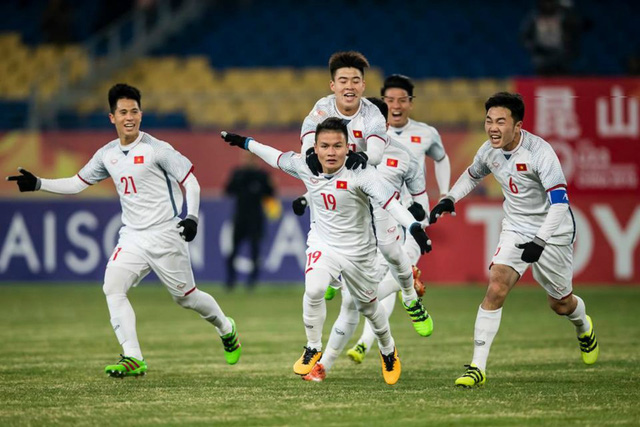 chung-ket-luot-ve-aff-cup-2018-dt-viet-nam-dt-malaysia-10-nam-cho-doi-1930-ngay-15-12-truc-tiep-tren-vtv6-vtv5-2.jpg