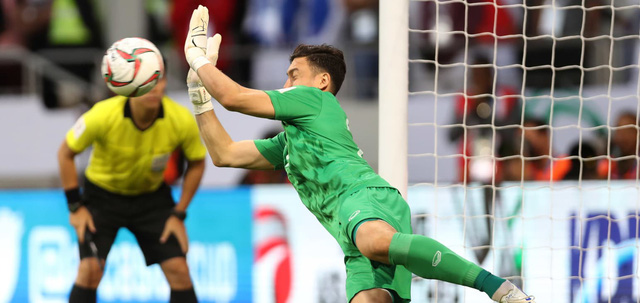tu-ket-asian-cup-2019-dt-viet-nam-dt-nhat-ban-cho-con-dia-chan-2000-ngay-24-1-5.jpg