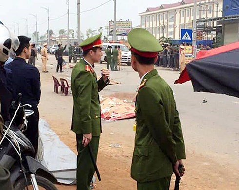 loi-khai-cua-lai-xe-dam-vao-doan-nguoi-dua-tang-o-vinh-phuc-1.jpg