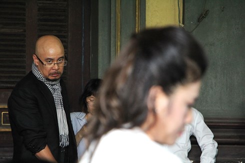 dang-le-nguyen-vu-o-doi-cai-gi-khong-phai-cua-minh-thi-dung-co-gianh.jpg