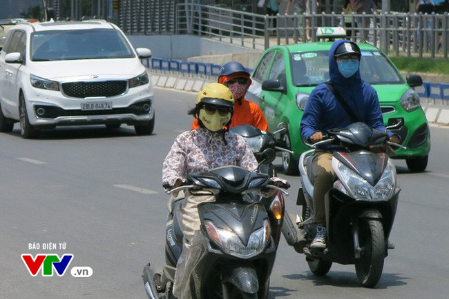 thoi-tiet-dip-nghi-le-30-4-1-5-nang-nong-dien-rong-tren-ca-nuoc.png