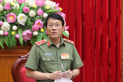 vu-nhat-cuong-mobile-van-dang-truy-na-ong-chu-bui-quang-huy-1.jpg