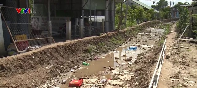 dan-kho-vi-duong-bien-thanh-kenh-thuy-loi-1.jpg