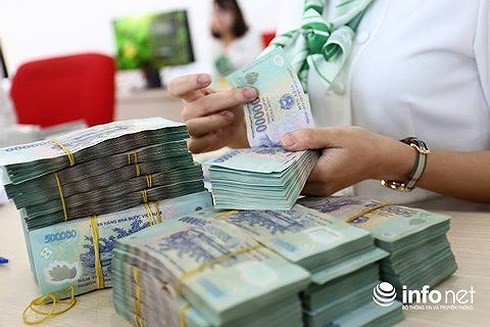 loat-ngan-hang-tang-lai-suat-tiet-kiem-ngan-hang-nao-tra-lai-cao-nhat.jpg