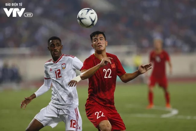 thang-uae-dt-viet-nam-ngoi-chung-mam-voi-nhat-ban-da-tot-hon-ca-han-quoc-1.jpg